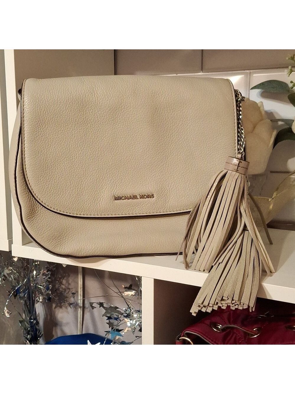 Michael Kors Elsey gray leather saddle bag crossbody with Tassels 10x8 euc - Picture 2 of 13